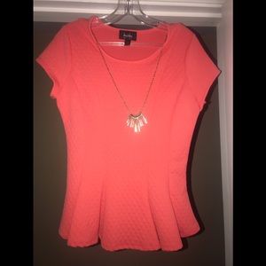 Medium Coral Top